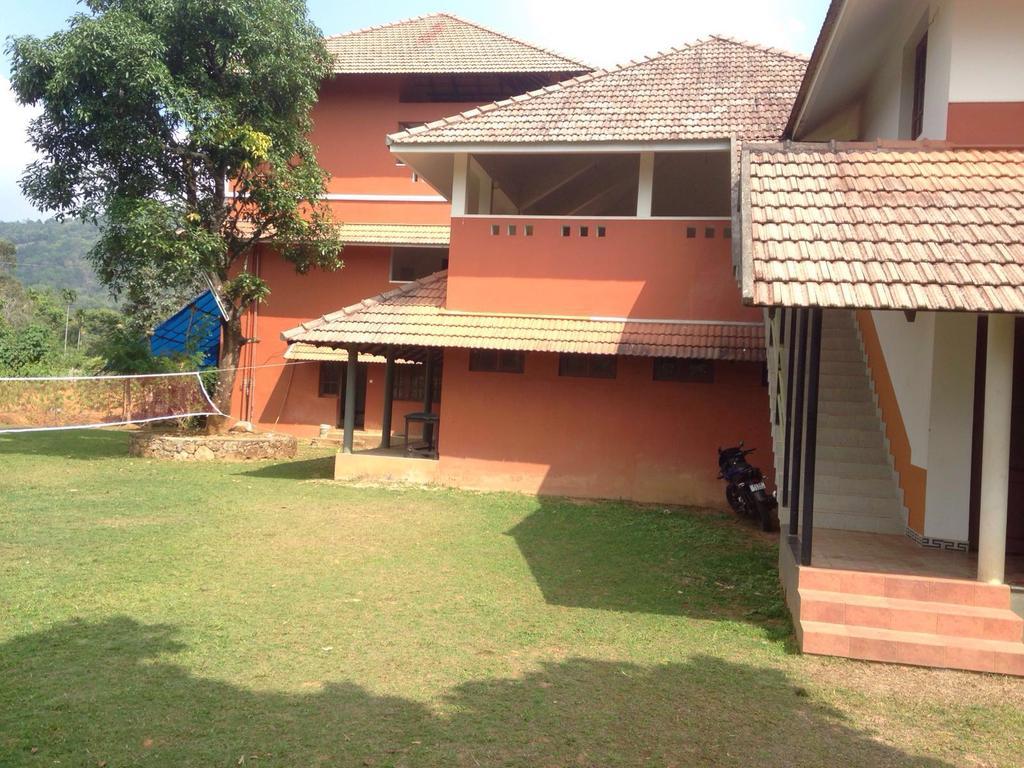 3 Hills County Kalpatta Ngoại thất bức ảnh